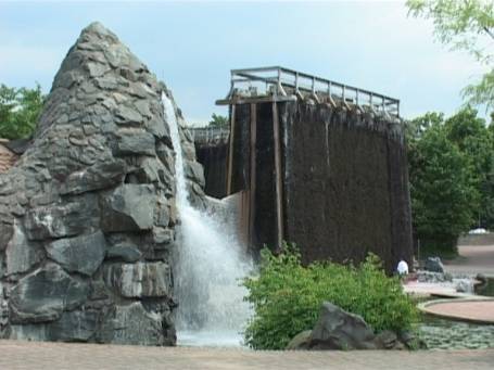 Duisburg : Revierpark Mattlerbusch, Gradierwerk und Wasserfall